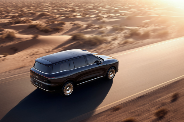 33.69万元起，上汽旗舰?智己LS9正式开启预售 以全球巅峰科技，颠覆30万级大六座SUV格局