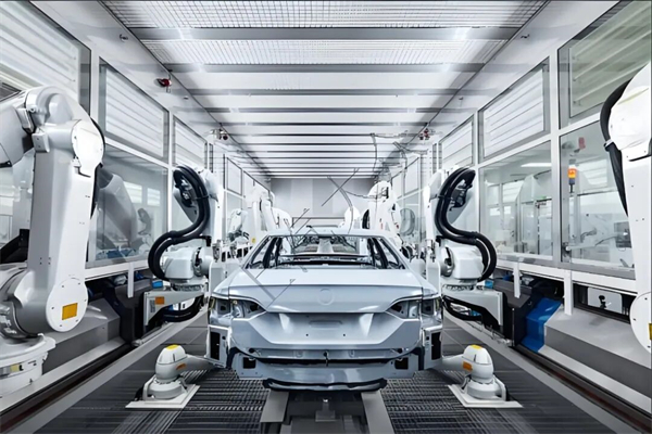 当技术开花、改革结果：上汽的“硬核反攻”